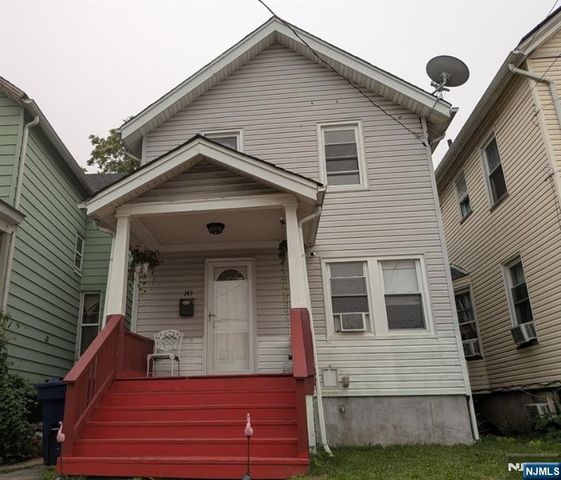 143 Atlantic Street, Hackensack, NJ 07601