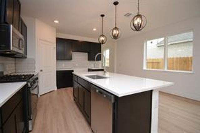 724 Ocean Palms Drive, Katy, TX 77493