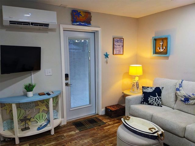 2107 PINE TERRACE, Sarasota, FL 34231