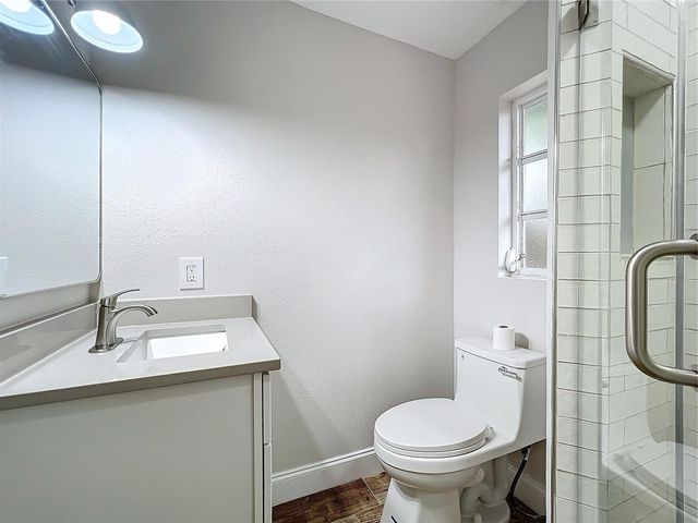 2107 PINE TERRACE, Sarasota, FL 34231