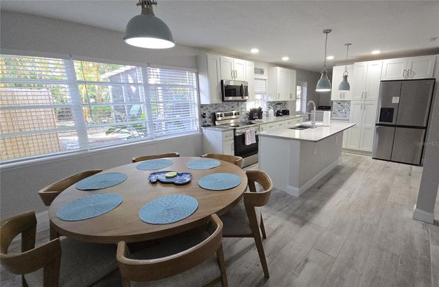 2107 PINE TERRACE, Sarasota, FL 34231