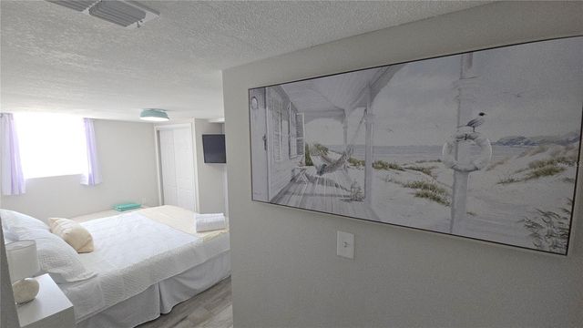 2107 PINE TERRACE, Sarasota, FL 34231