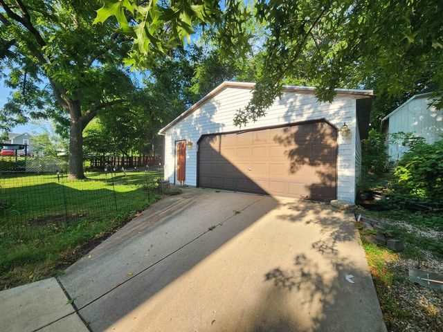 506 Doty Street, Edgerton, WI 53534