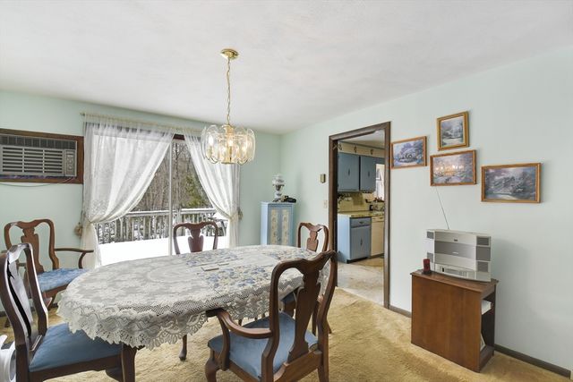 386 Redemption Rock Trl, Sterling, MA 01564