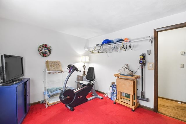 386 Redemption Rock Trl, Sterling, MA 01564