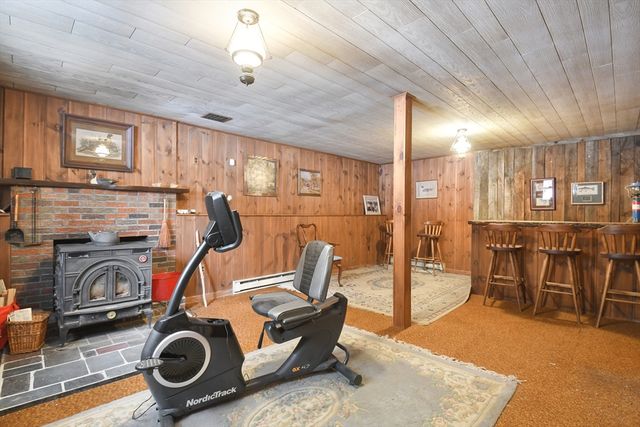 386 Redemption Rock Trl, Sterling, MA 01564