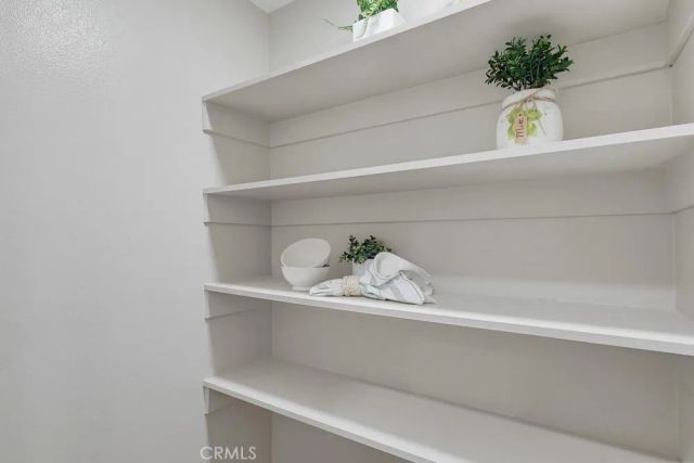 5435 Smiley Drive, Los Angeles, CA 90016