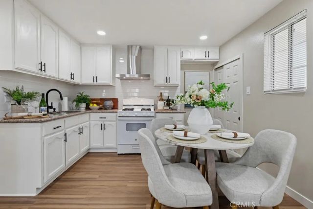 5435 Smiley Drive, Los Angeles, CA 90016