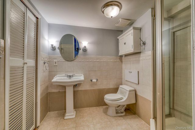 4 Verplanck Avenue, Hopewell Junction, NY 12533