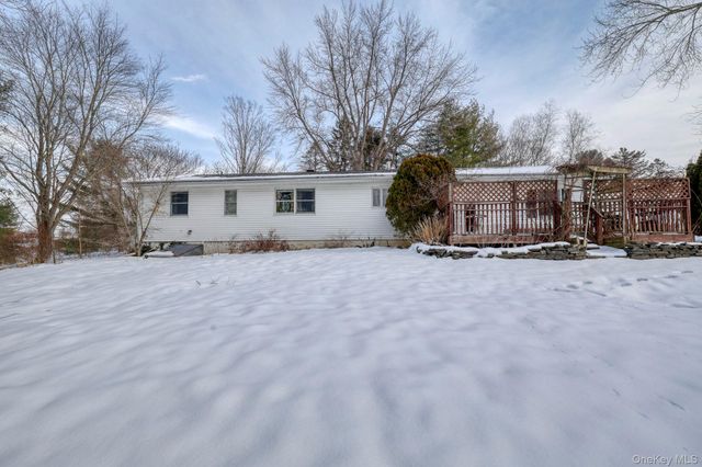 4 Verplanck Avenue, Hopewell Junction, NY 12533