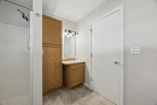 17 Bonner Avenue, Fitchburg, MA 01420