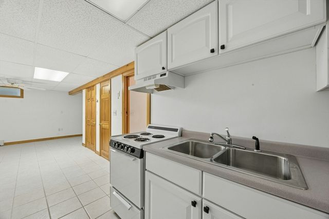 17 Bonner Avenue, Fitchburg, MA 01420