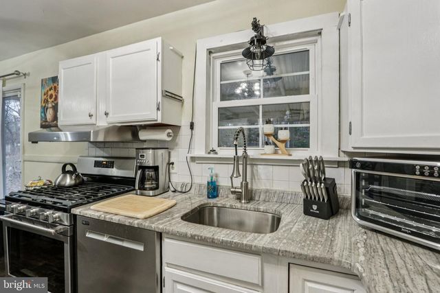 84 MALAGA LAKE BLVD, Malaga, NJ 08328