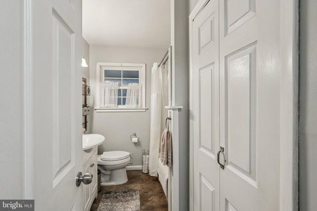 84 MALAGA LAKE BLVD, Malaga, NJ 08328