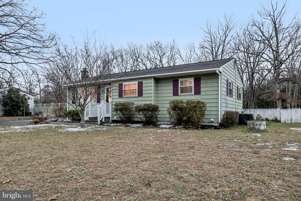 84 MALAGA LAKE BLVD, Malaga, NJ 08328