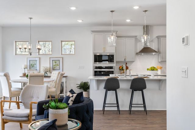 1029 Riverview Run, Madison, TN 37115