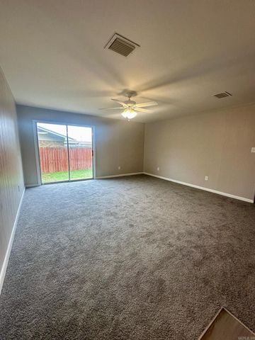 404 Melton Drive, Lonoke, AR 72086