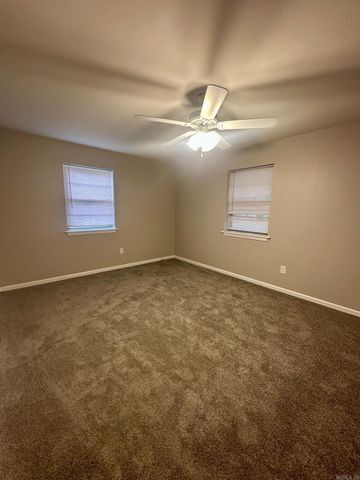404 Melton Drive, Lonoke, AR 72086