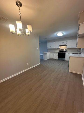 404 Melton Drive, Lonoke, AR 72086