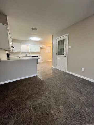 404 Melton Drive, Lonoke, AR 72086