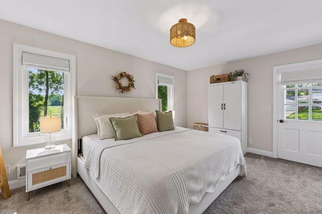 2312 Sheridan Hills Road, Wayzata, MN 55391