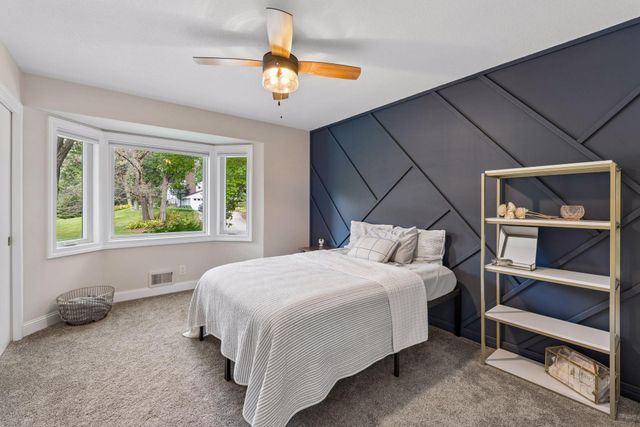 2312 Sheridan Hills Road, Wayzata, MN 55391