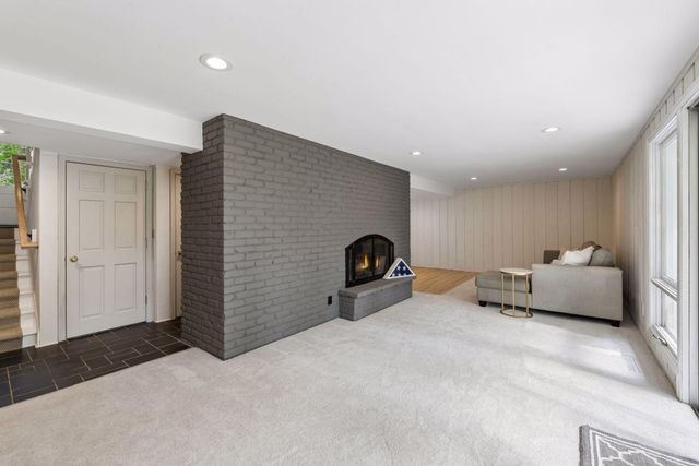 2312 Sheridan Hills Road, Wayzata, MN 55391