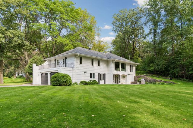 2312 Sheridan Hills Road, Wayzata, MN 55391