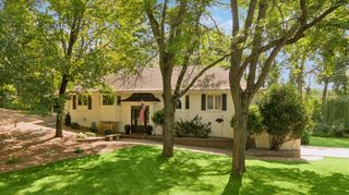 2312 Sheridan Hills Road, Wayzata, MN 55391