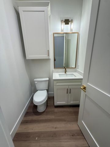 604 Hi Circle South DR, Horseshoe Bay, TX 78657