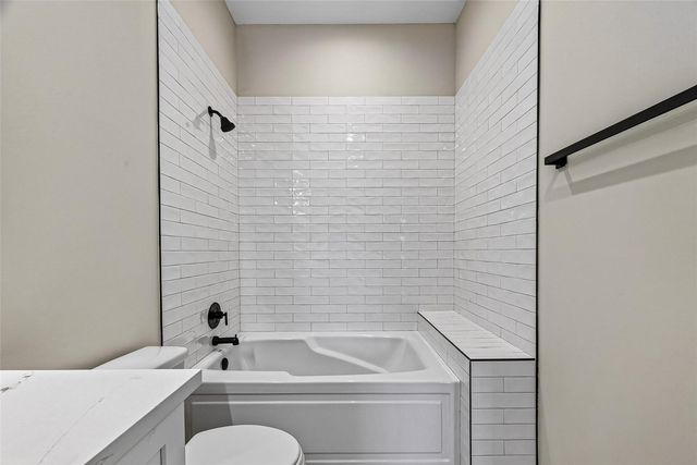 1425 East 31st Street, Houston, TX 77022