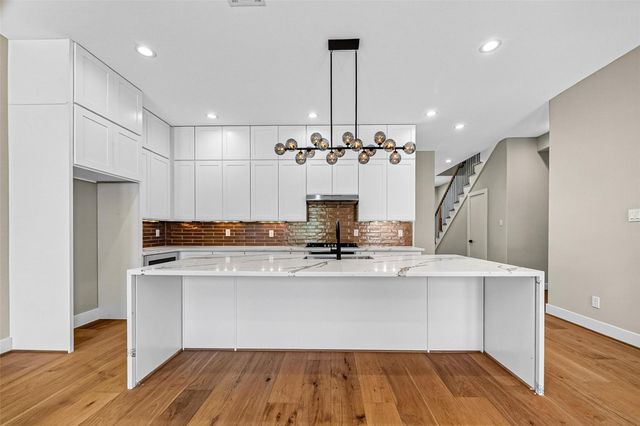 1425 East 31st Street, Houston, TX 77022