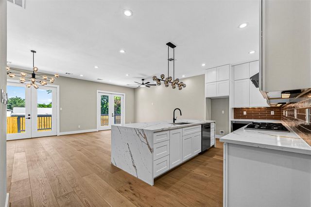 1425 East 31st Street, Houston, TX 77022