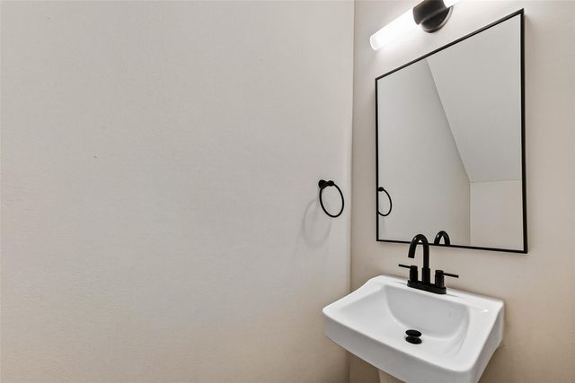 1425 East 31st Street, Houston, TX 77022