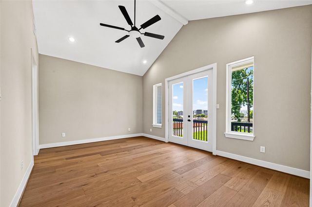 1425 East 31st Street, Houston, TX 77022