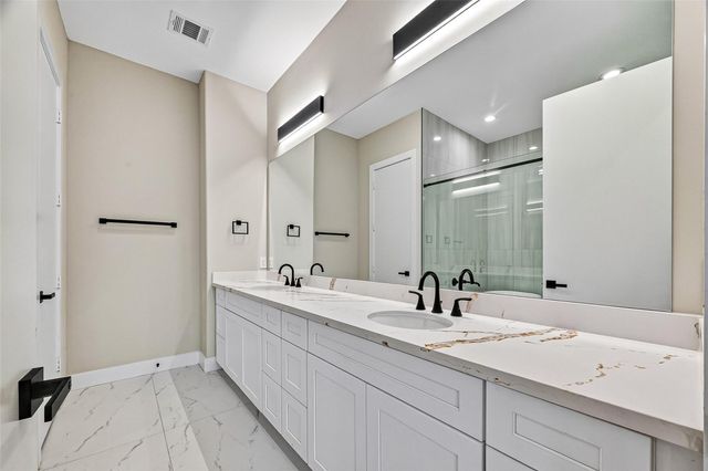 1425 East 31st Street, Houston, TX 77022