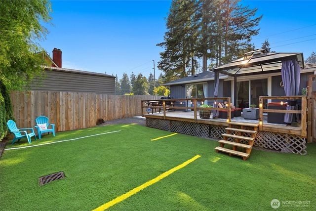 407 91 Avenue SE, Lake Stevens, WA 98258