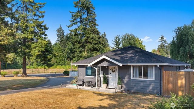 407 91 Avenue SE, Lake Stevens, WA 98258