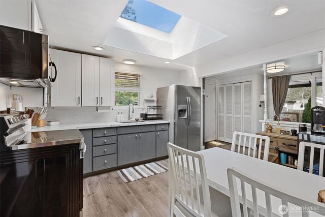 407 91 Avenue SE, Lake Stevens, WA 98258