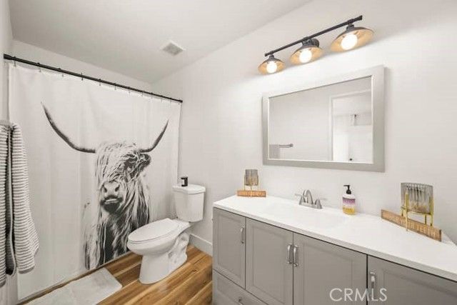 182 Gran Via, Palm Desert, CA 92260