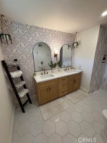 182 Gran Via, Palm Desert, CA 92260