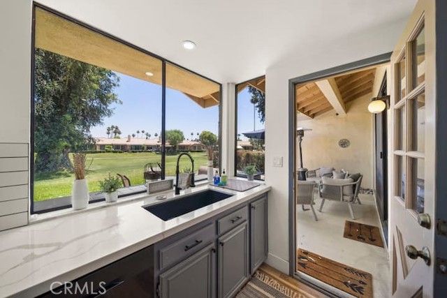 182 Gran Via, Palm Desert, CA 92260