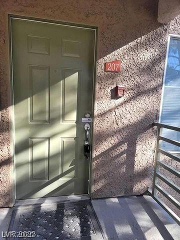 7730 Secret Shore Drive 207, Las Vegas, NV 89128