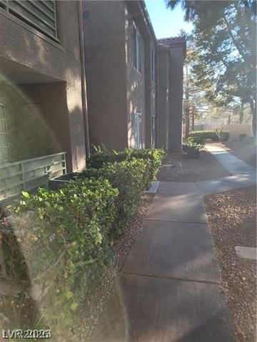 7730 Secret Shore Drive 207, Las Vegas, NV 89128