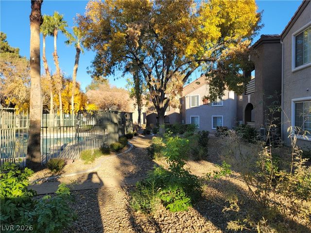 7730 Secret Shore Drive 207, Las Vegas, NV 89128