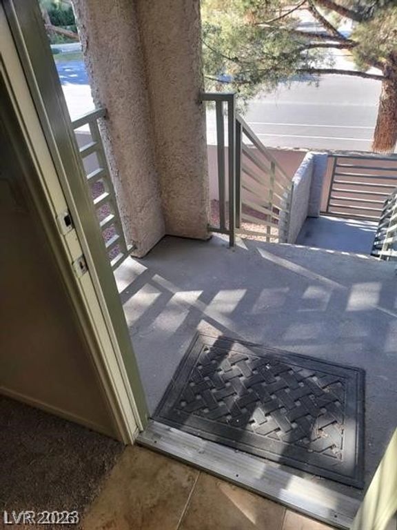 7730 Secret Shore Drive 207, Las Vegas, NV 89128 — photo 4
