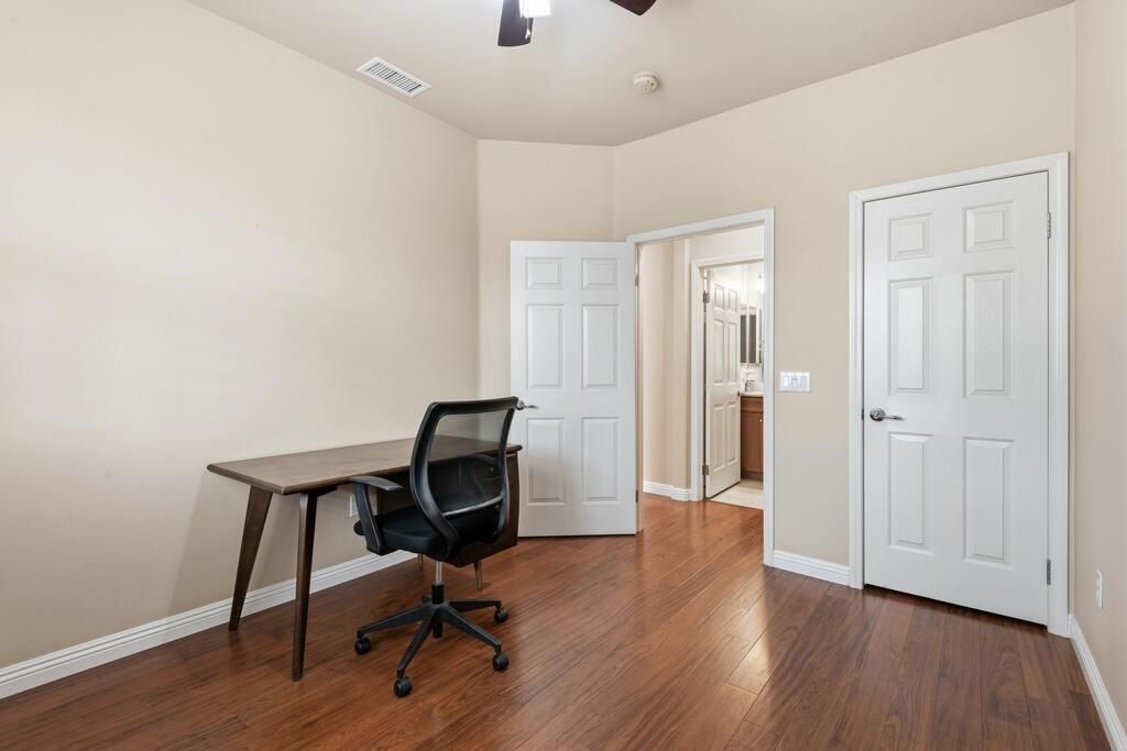 Image 15 of property listing at 40090 Corte Refugio, Indio, CA 92203