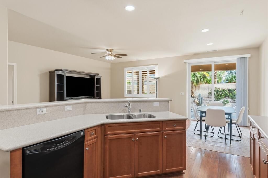 Image 7 of property listing at 40090 Corte Refugio, Indio, CA 92203