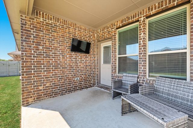 1604 Bunting Drive, Argyle, TX 76226