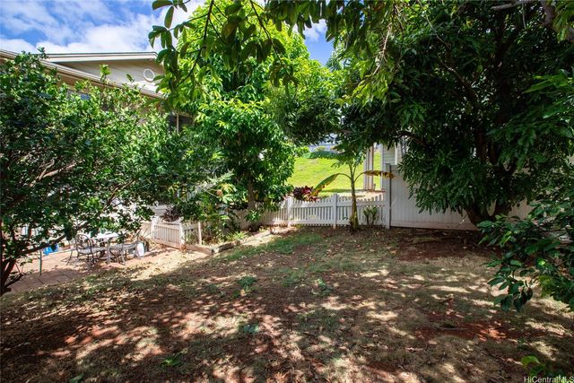 92-7049 Elele Street 19, Kapolei, HI 96707